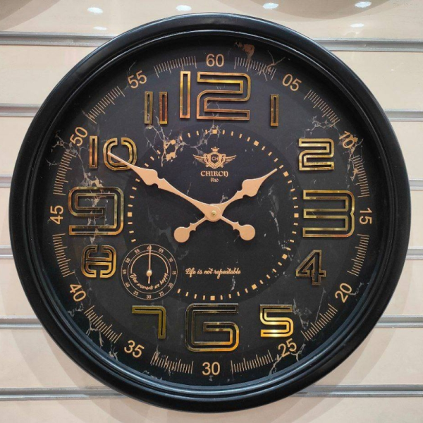 ساعت دیواری شیرون مدل R10، ساعت دیواری سایز 60 پلاستیکی طرح کلاسیک با صفحه تمام چوب و اعداد برجسته، دارای موتور ثانیه شمار مستقل، رنگ مشکی