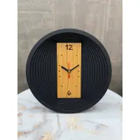 ساعت رومیزی بِتُنی