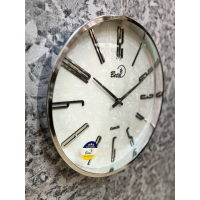 ساعت دیواری بتیس مدل 4520، ساعت دیواری بسیار مدرن با متریال فلز، رنگ آبکاری شده، موتور تایوانی با جزییات ظریف روی صفحه، اعداد لاتین، سایز 45، رنگ سیلور صفحه سفید مشخصات ساعت دیواری