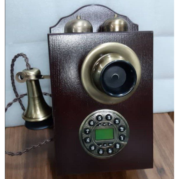 تلفن دیواری چوبی مدل 522، تلفن بی‌نظیر با شماره گیر دکمه ای و دارای کالر آیدی، تلفن سنتی و خاص و نوستالژی، وسیله کلیدی برای تزیین دکور منزل