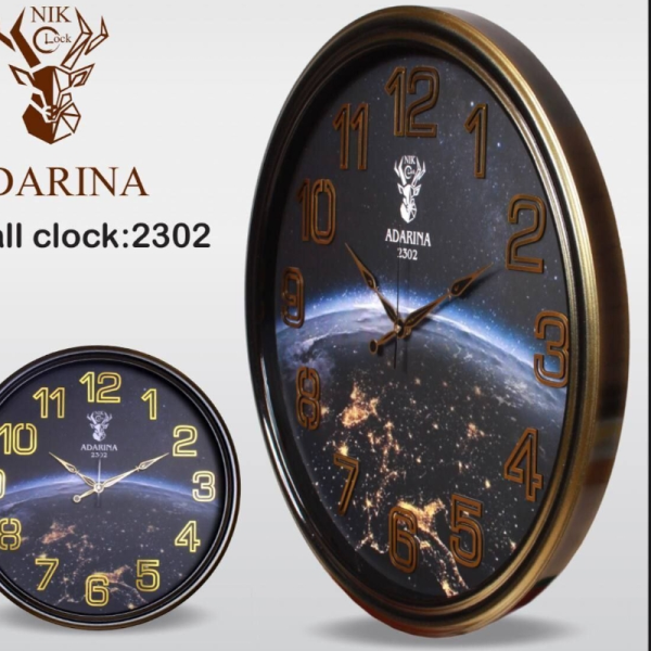 ساعت دیواری آدرینا مدل 2302، ساعت دیواری خاص با متریال پشتی و صفحه MDF، دارای صفحه ضد رطوبت و رنگ 3 لایه براق، شیشه 3 میلیمتر، سایز 55 سانتی متر، رنگ طلایی
