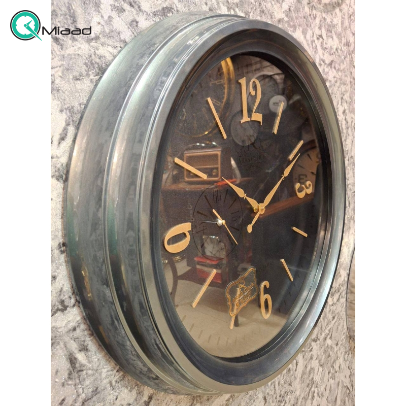 ساعت دیواری ارس مدل 933، ساعت دیواری با متریال پلاستیک ABS و صفحه تمام چوب، دارای اعداد رومی، موتور درجه یک تایوانی ساعت، رنگ طوسی  ساعت دیواری فلزی