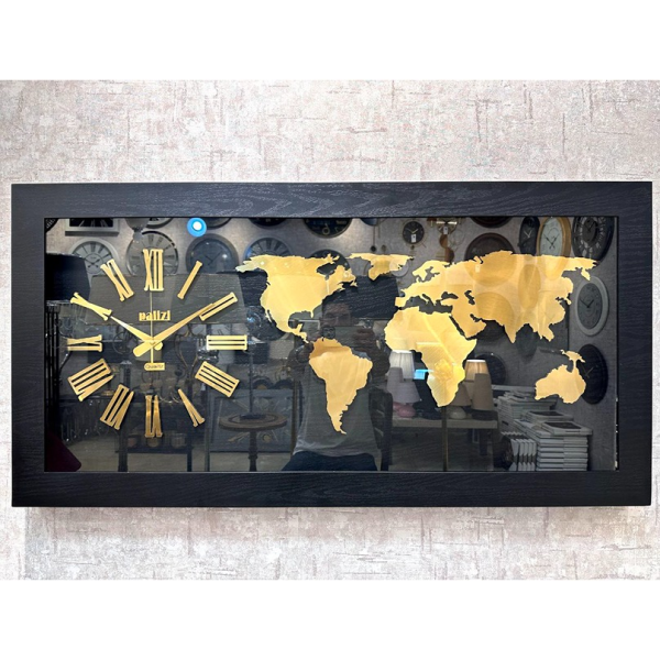 ساعت دیواری مدل 1470، ساعت دیواری طرح نقشه جهان با تنوع رنگ بندی، متریال ام دی اف ساعت، دارای موتور آرامگرد با دو سال ضمانت، رنگ مشکی