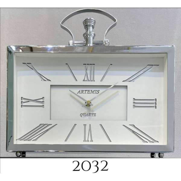 ساعت رومیزی فلزی آرتمیس مدل 2032، ساعت رومیزی مستطیلی خاص و فلزی با صفحه سفید و اعداد رومی، دارای تنوع رنگی، رنگ نقره ای صفحه سفید