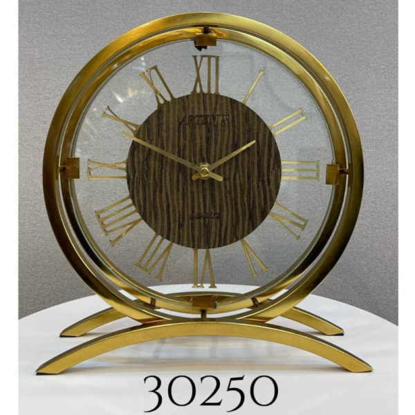 ساعت رومیزی فلزی آرتمیس مدل 30250، ساعت رومیزی بسیار زیبا و مدرن آرتمیس، دکوری و بسیار زیبا، در رنگ طلایی و اعداد رومی