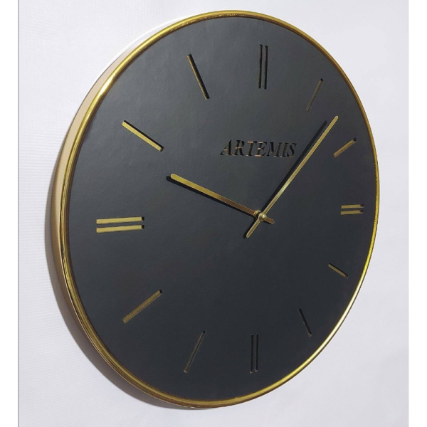 ساعت دیواری آرتمیس مدل 6015، ساعت دیواری فلزی و آبکاری شده، رنگ طلایی، طراحی ساده و مینیمال، سایز 48