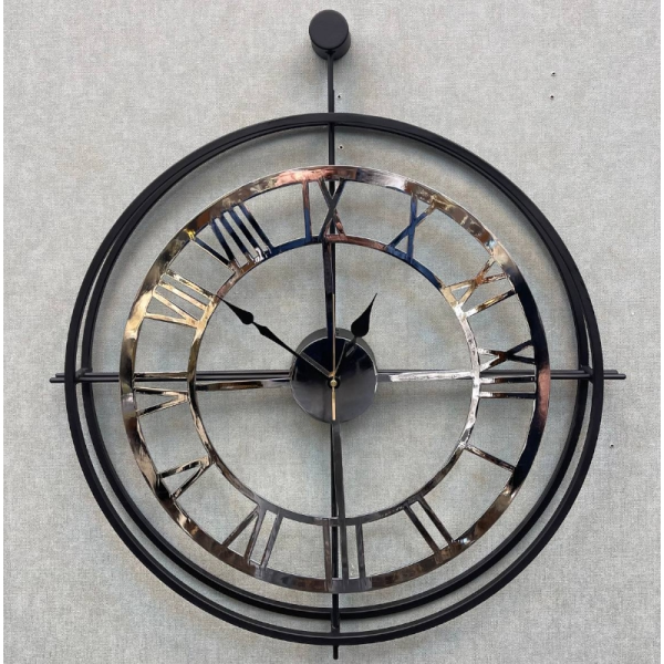 ساعت دیواری فلزی مدل 1360، ساعت دیواری مدرن و ساده فلزی قطر 60 سانت با موتور آرامگرد و اعداد رومی، رنگ مشکی