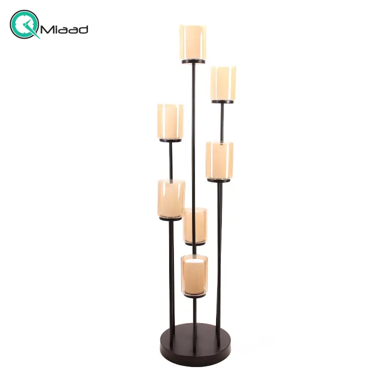 آباژور سالنی مدل 155، آباژور ایستاده با پایه آهنی و حباب شیشه ای، دارای 7 سرپیچ و حباب و تنوع طرح با آبکاری فورتیک، فوق العاده با کیفیت آباژور