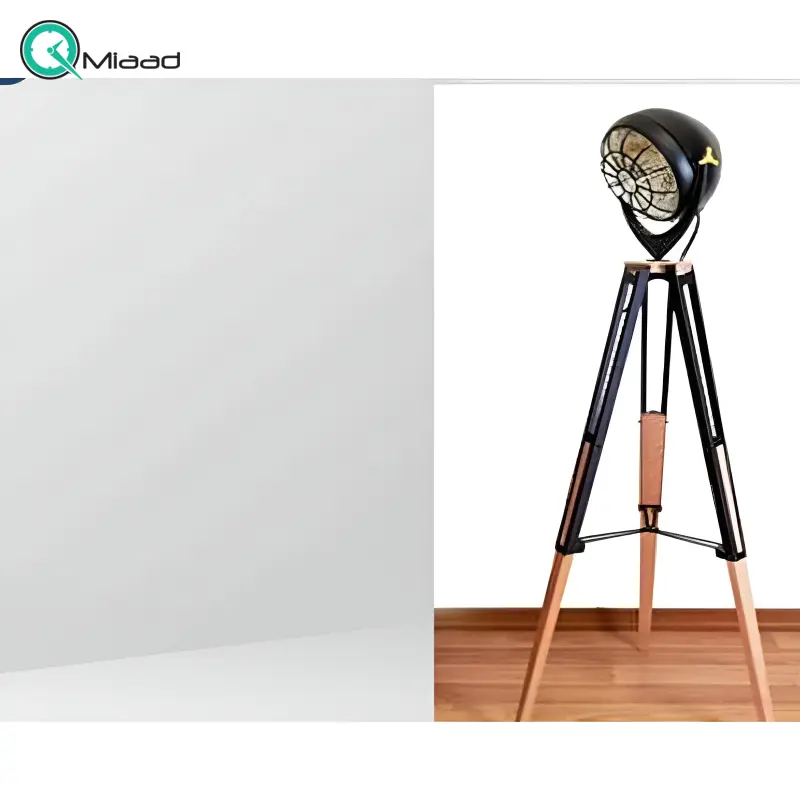 آباژور کنار سالنی مدرن مدل 1134، آباژور ایستاده با پایه چوبی و متریال چوب روس، فوق العاده با کیفیت و قابلیت تنظیم ارتفاع آباژور