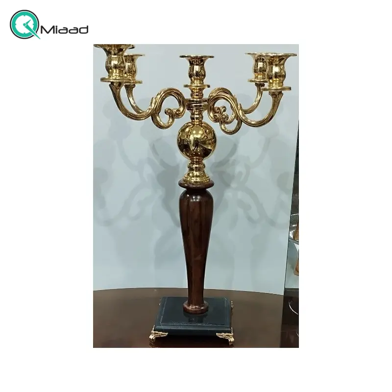 مجسمه و شمعدان چوبی کد 6410، شمعدان 5 شعله با متریال فلز و طراحی بی نظیر، رنگ طلایی مجسمه