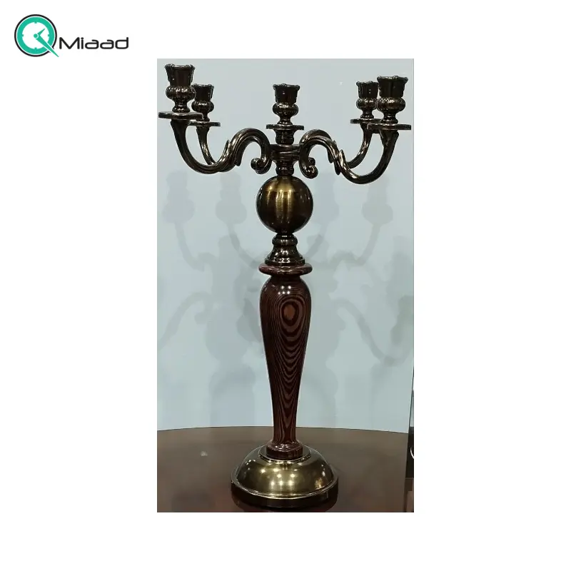 مجسمه و شمعدان چوبی کد 6410، شمعدان 5 شعله با متریال فلز و طراحی بی نظیر، رنگ زیتونی مجسمه