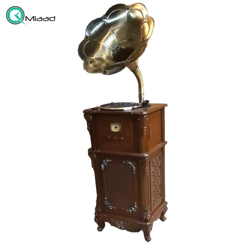 گرامافون ایستاده آنتیک چهارکاره، شیپور بزرگ فلزی با رنگ ثابت، بدنه از جنس چوب باکیفیت، پخش رادیو 2 موج، درگاه USB، قابلیت اتصال بلوتوث و پخش انواع صفحات گرام | کد 2231 گرامافون
