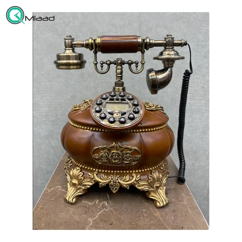 تلفن تزیینی آرنوس مدل 040W، سری جدید تلفن آرنوس با طراحی بی نظیر و رنگ قهوه ای، دارای شماره گیر دکمه ای و شناسه تماس گیرنده تلفن قدیمی دکوری