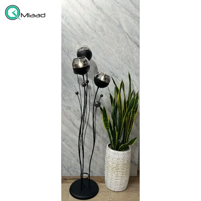 آباژور سالنی مدل 3298، آباژور ایستاده مدرن و ظریف، ارتفاع 160 سانتی متر، فوق العاده با کیفیت، رنگ مشکی آباژور