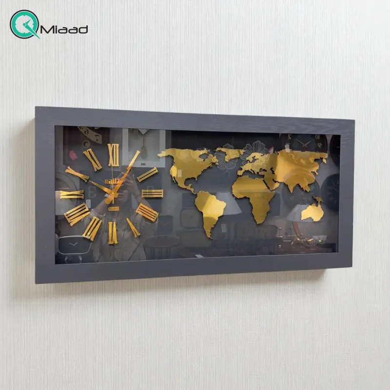 ساعت دیواری مدل 3315، ساعت دیواری طرح نقشه جهان با تنوع رنگ بندی، متریال ام دی اف ساعت، دارای موتور آرامگرد با دو سال ضمانت، رنگ طوسی ساعت دیواری