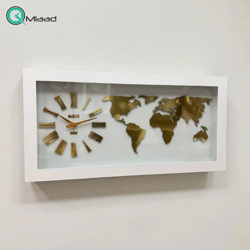ساعت دیواری مدل 3315، ساعت دیواری طرح نقشه جهان با تنوع رنگ بندی، متریال ام دی اف ساعت، دارای موتور آرامگرد با دو سال ضمانت، رنگ سفید ساعت دیواری