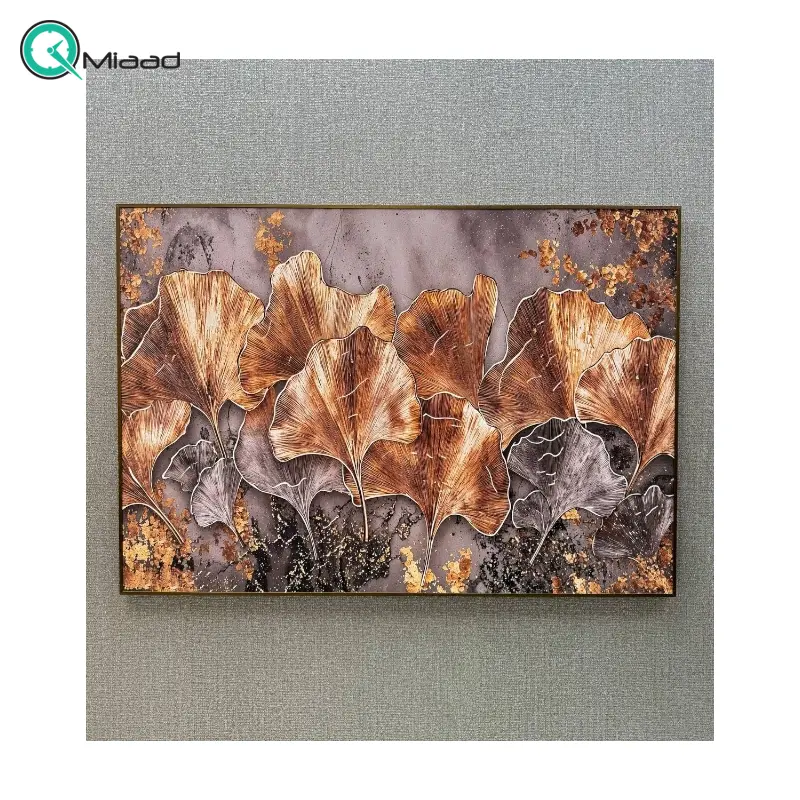 تابلو دکوراتیو شاین کد 1975، تابلو دکوراتیو با تصویر لمینت شاینی وارداتی، متریال پی وی سی قاب، تابلو زیبا و جذاب با کیفیت فوق العاده و قابل شستشو، طرح انتزاعی و رنگ طلایی تابلو