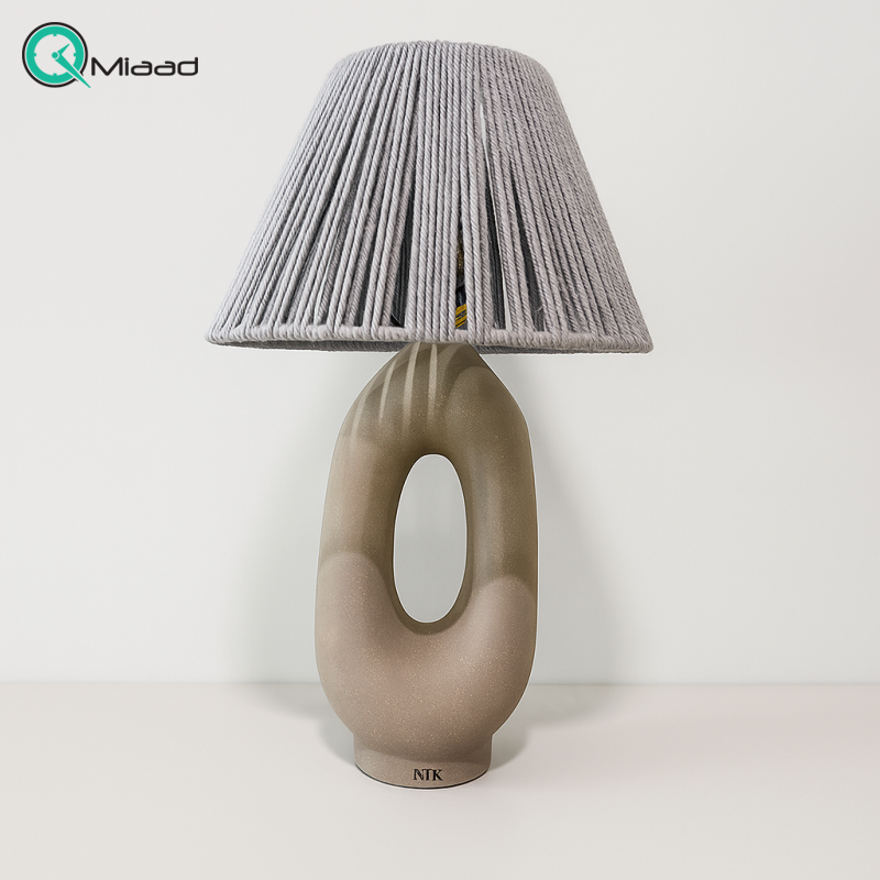آباژور رومیزی مدل هوگو رنگ نسکافه ای تیره