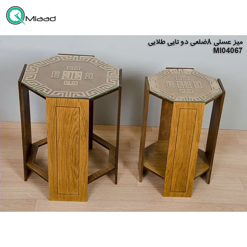 میز عسلی چوبی مدل M104067، میز عسلی چوبی 8 ضلعی دو تایی، میز عسلی مدل با طراحی کلاسیک، رنگ طلایی میز عسلی