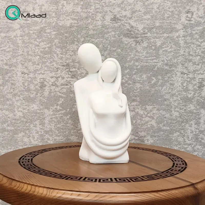 مجسمه رزین مدل آغوش کد MO16144، مجسمه دکوری، زیبا کننده هر میز و هر سطحی، هدیه ای مناسب برای خانم ها مجسمه