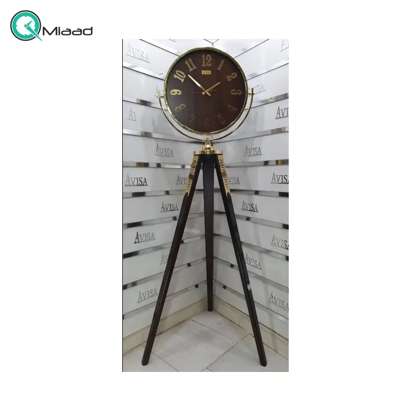 ساعت ایستاده آویسا مدل 4، ساعت ایستاده با سه پایه مخصوص، ارتفاع 170 سانتی متر،دارای اعداد برجسته آبکاری شده لاتین، متریال چوب، موتور آرامگرد تایوانی، رنگ قهوه ای ساعت ایستاده