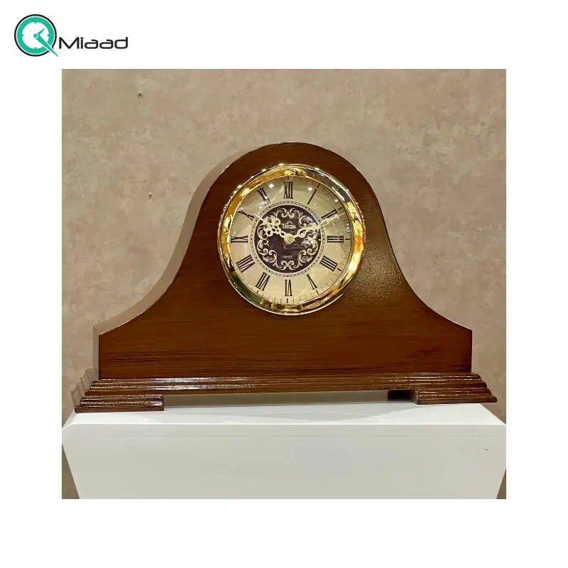 ساعت رومیزی چوبی دیاکو مدل R03، ساعت رومیزی با متریال تمام چوب و دو تنوع اعداد رومی و لاتین، طراحی فانتزی و مینیمال، موتور آرامگرد و 2 سال ضمانت، اعداد رومی ساعت رومیزی