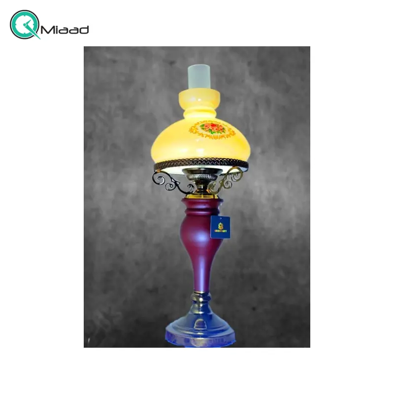 چراغ خواب و آباژور رومیزی مدل 106، آباژور طرح گردسوز با متریال ترکیبی چوب و فلز مناسب اتاق خواب و سالن پذیرایی  آباژور