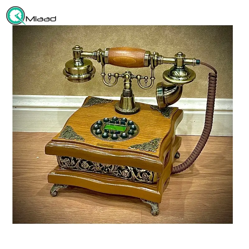 تلفن گرندفون Grand Phone مدل 1020، تلفن رومیزی کلاسیک با شماره گیر دکمه ای، متریال چوبی تلفن و همچنین دارای کالر آیدی تلفن ایستاده