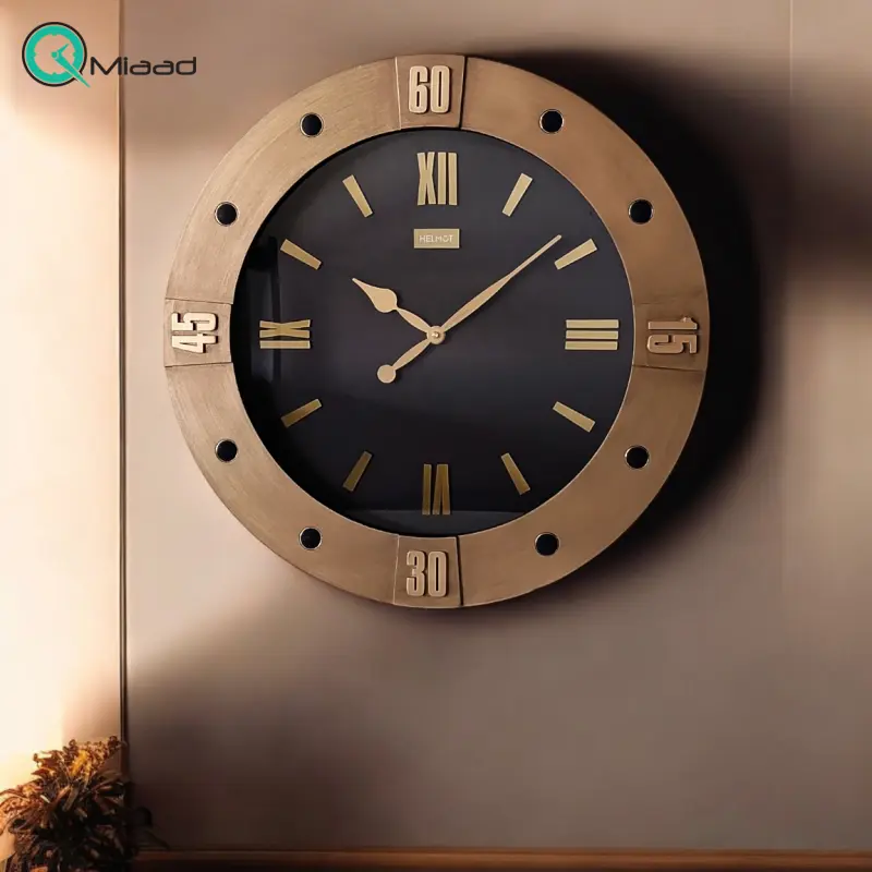 ساعت دیواری هلموت کد 60128، ساعت دیواری کلاسیک با طراحی مینیمال، صفحه و اعداد چوبی، موتور میتسو تایوانی، سایز 60 سانت ساعت