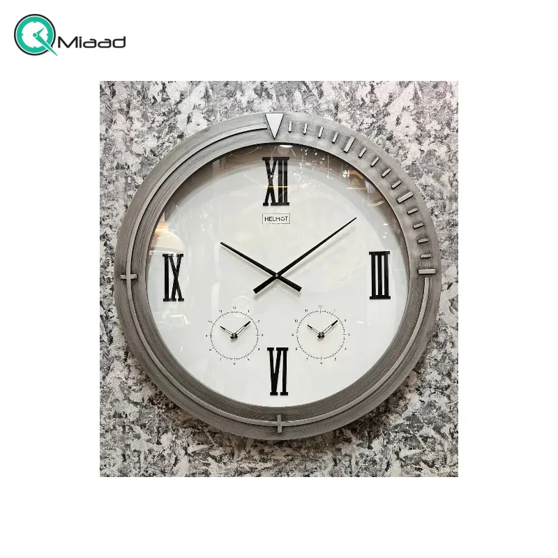 ساعت دیواری هلموت کد 80132، ساعت دیواری سه موتوره کلاسیک با طراحی مینیمال، صفحه و اعداد چوبی، سایز 80 سانت ساعت