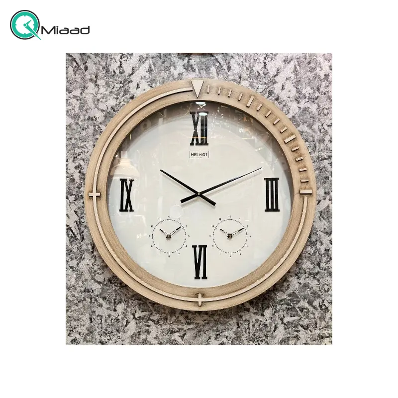 ساعت دیواری هلموت کد 80134، ساعت دیواری سه موتوره کلاسیک با طراحی مینیمال، صفحه و اعداد چوبی، سایز 80 سانت ساعت