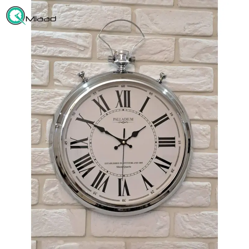ساعت دیواری فلزی پالادیوم مدل 105+، ساعت دیواری سایز 35 با فونت جذاب و خوانا اعداد رومی، ساعت دیواری به سبک ساعت جیبی با فریم فلزی به رنگ نقره ای ساعت دیواری
