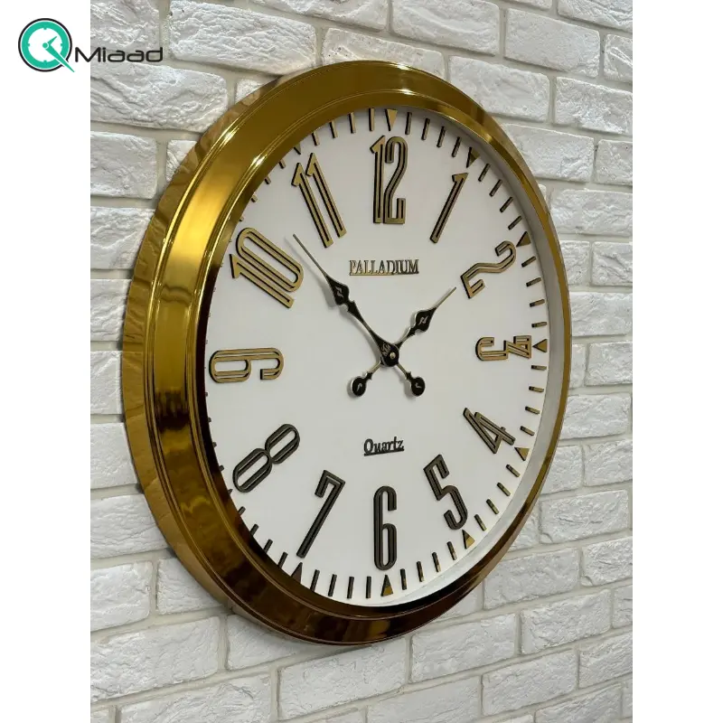 ساعت دیواری فلزی پالادیوم مدل 501، خرید ساعت دیواری فلزی سایز 70 با فونت ساده و خوانا اعداد، ساعت دیواری شیک و متفاوت آبکاری شده با فریم فلزی، رنگ طلایی سفید ساعت دیواری