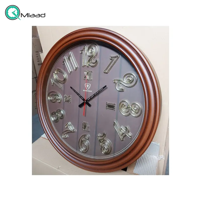 ساعت دیواری رومانسون مدل 102، ساعت دیواری تک موتوره سایز 68 پلاستیکی طرح کلاسیک با صفحه زیبا و اعداد برجسته چوبی، رنگ قهوه ای ساعت دیواری بزرگ