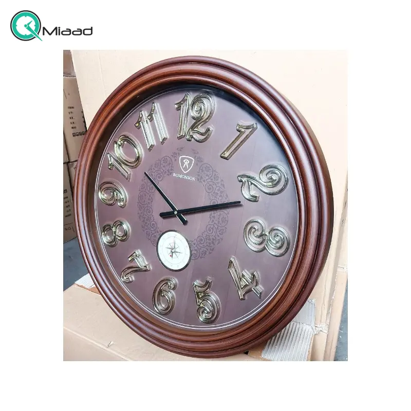 ساعت دیواری رومانسون مدل 102، ساعت دیواری سایز 68 پلاستیکی طرح کلاسیک با صفحه زیبا و اعداد برجسته چوبی، دارای موتور ثانیه شمار مستقل، رنگ قهوه ای ساعت دیواری بزرگ