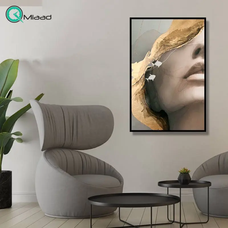 تابلو دکوراتیو شاین، جدیدترین مدل تابلو با بالاترین کیفیت چاپ، متریال پی وی سی قاب، تابلو زیبا و جذاب، تابلو هنری با کیفیت فوق العاده و قابل شستشو طرح انتزاعی صورت نیمه، کد G تابلو