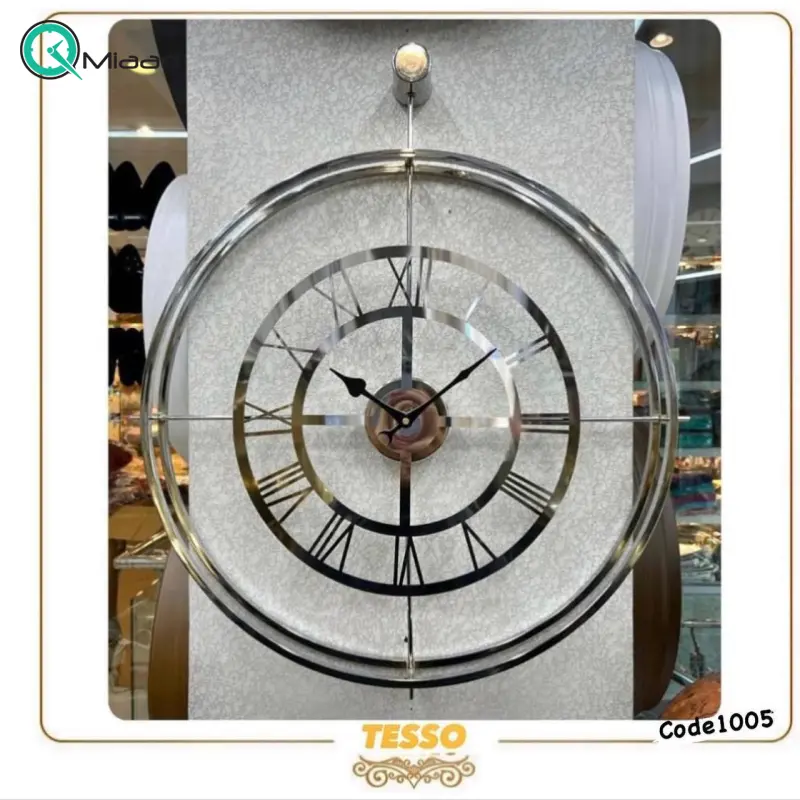 ساعت دیواری تسو مدل 1005، ساعت دیواری مدرن و ساده فلزی قطر 70 سانت با موتور آرامگرد، رنگ نقره ای با آبکاری فورتیک ساعت دیواری
