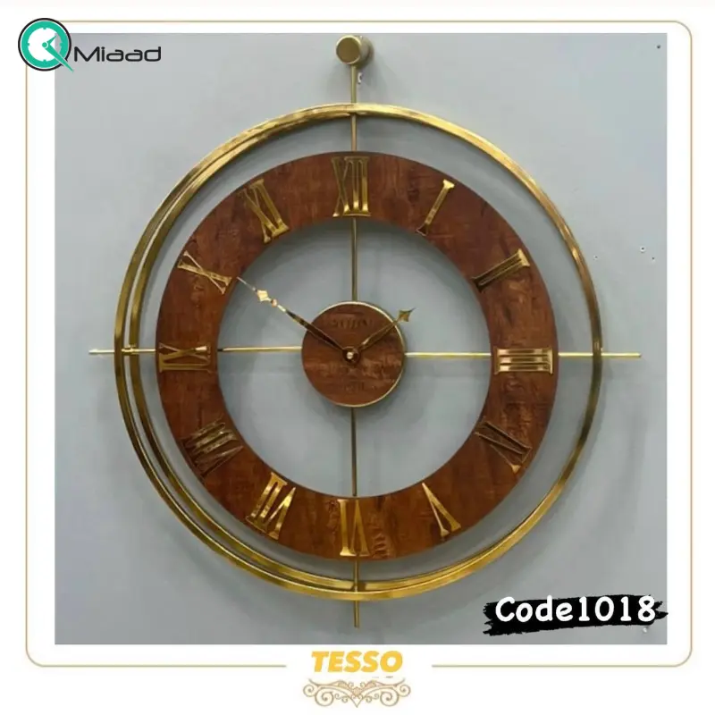 ساعت دیواری تسو مدل 1018، ساعت دیواری مدرن و ساده قطر 60 سانت با موتور آرامگرد، متریال فلز بدنه با آبکاری فورتیک، رنگ طلایی ساعت دیواری