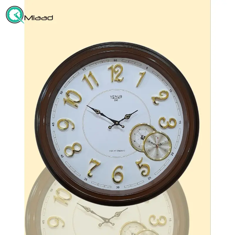 ساعت دیواری ونوس مدل 210، ساعت دیواری سه موتوره سایز 70 با شماره برجسته مولتی، دارای موتور روانگرد درجه یک میتسو، رنگ قهوه ای ساعت دیواری بزرگ