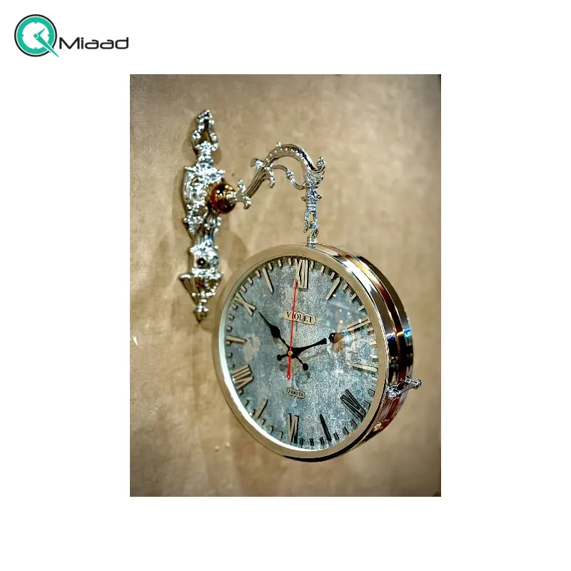 ساعت دیواری دو طرفه ویولت T2350، ساعت دو طرفه فلزی بسیار بینظیر با آبکاری فورتیک، صفحه کاغذ دیواری با اعداد برجسته مولتی، موتور درجه یک روانگرد، رنگ نقره ای ساعت دیواری دو طرفه ارس مدل 4201