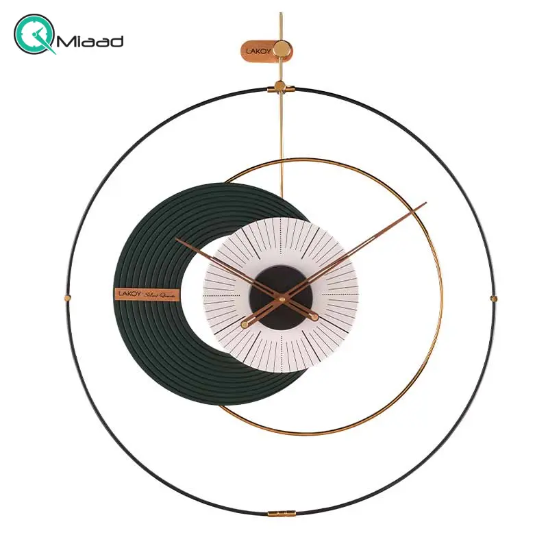 ساعت دیواری مدرن لاکوی کد WMC-15018، ساعت دیواری لاکوی با متریال با کیفیت و با دوام، طراحی مینیمال، دارای موتور آرامگرد و 5 سال گارانتی، رنگ سبز ساعت دیواری