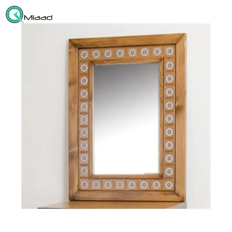 آینه چوبی لوتوس نقره ای AY03025، آینه ای بسیار زیبا با طراحی چوبی و سنتی، سایز 80x60 سانت آینه