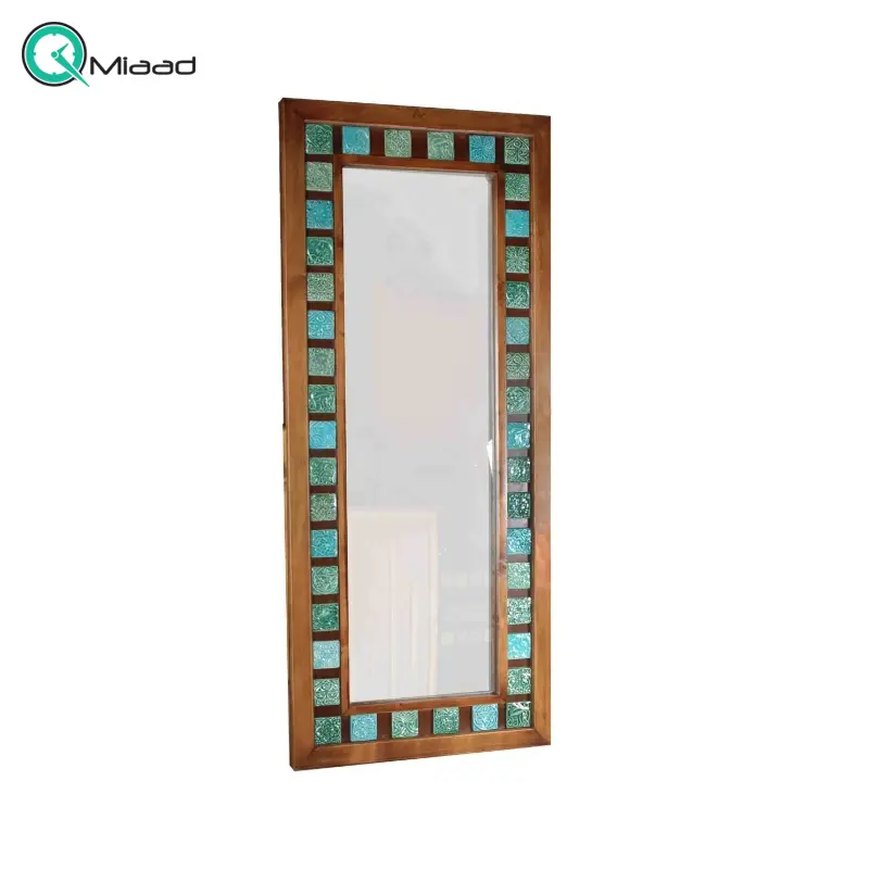 آینه ایستاده مدل فیروزه کد AY20046، آینه قدی بسیار زیبا با طراحی چوبی و کلاسیک آینه