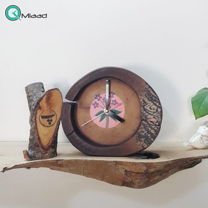 ساعت رومیزی چوبی لوتوس مدل 350 قهوه ای گل صورتی