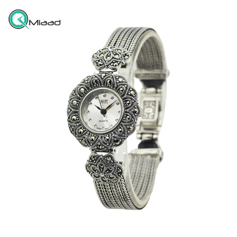 ساعت مچی زنانه نقره HF کد 020 ساعت