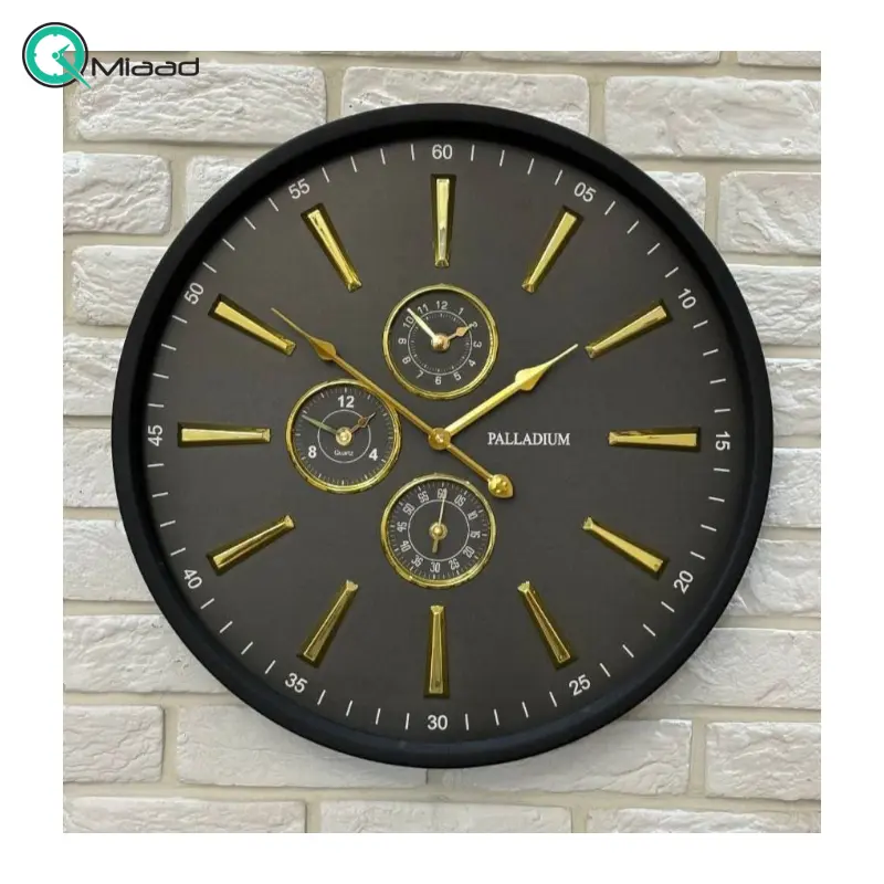 ساعت دیواری فلزی پالادیوم مدل 5310، ساعت دیواری مدرن و فلزی با طراحی عالی، دارای چهار موتور فعال ، دارای موتور نمایش گرافیکی روز و شب، رنگ مشکی طلایی ساعت دیواری