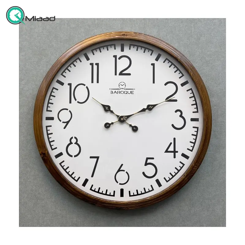 ساعت دیواری باروک مدل 6566W، ساعت دیواری با بدنه چوب طبیعی نراد روسی، موتور آرامگرد، اعداد لاتین و صفحه سفید رنگ ساعت، سایز 65 ساعت دیواری