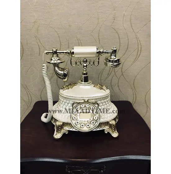 تلفن کلاسیک قدیمی