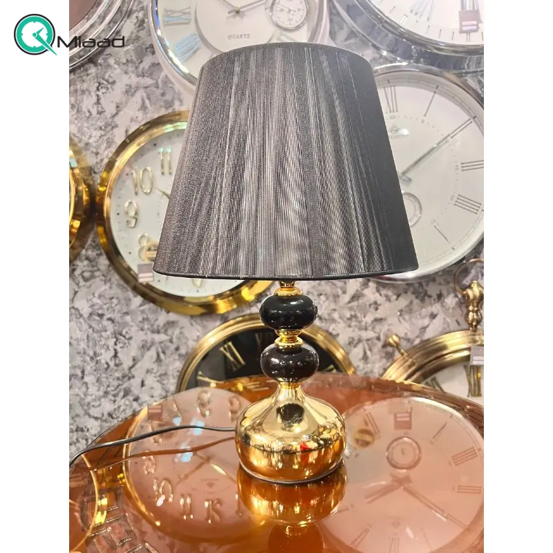 آباژور رومیزی مدل ابریشم، آباژور رومیزی با متریال فلز سرامیک، آبکاری فورتیک بدنه و پایه آباژور، فوق العاده با کیفیت، رنگ طلایی آباژور رومیزی