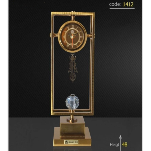 ساعت رومیزی مدل 1412، ساعت رومیزی تمام فلزی بسیار زیبا و مدرن، دکوری و بسیار زیبا، رنگ طلایی کل جزییات ساعت